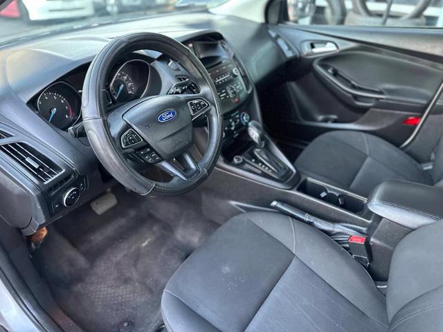 Photo of 2017 Silver Ford Focus