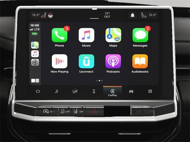 Photo of 2025 Bright White Clearcoat Jeep Compass