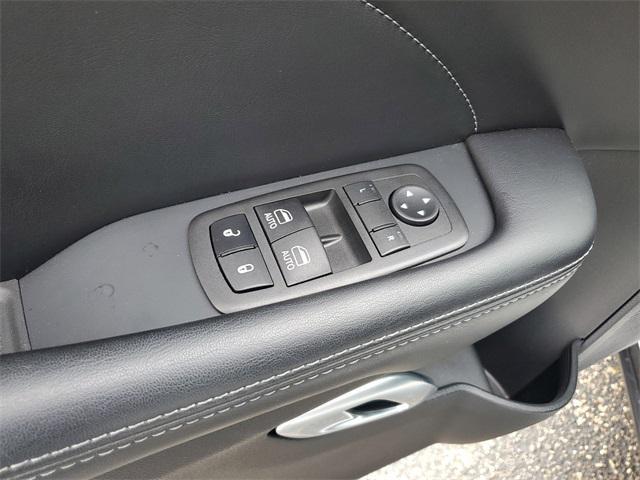 Photo of 2023 White Knuckle Clearcoat Dodge Challenger