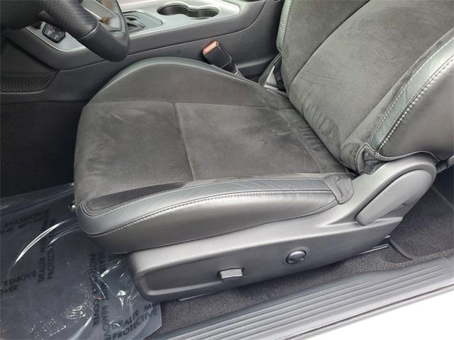 Photo of 2023 White Knuckle Clearcoat Dodge Challenger