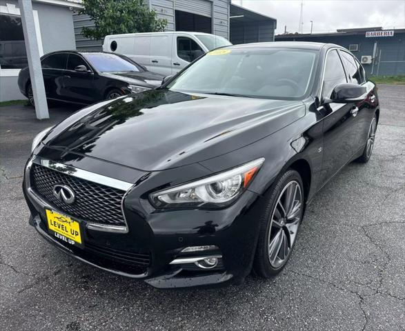 2015 Infiniti Q50
