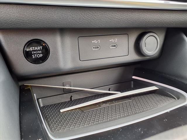 Photo of 2025 Charcoal/2t Gry Blk Nissan Rogue