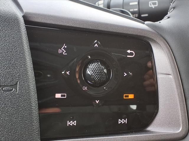 Photo of 2025 Everest White Pearl Tricoat Nissan Murano