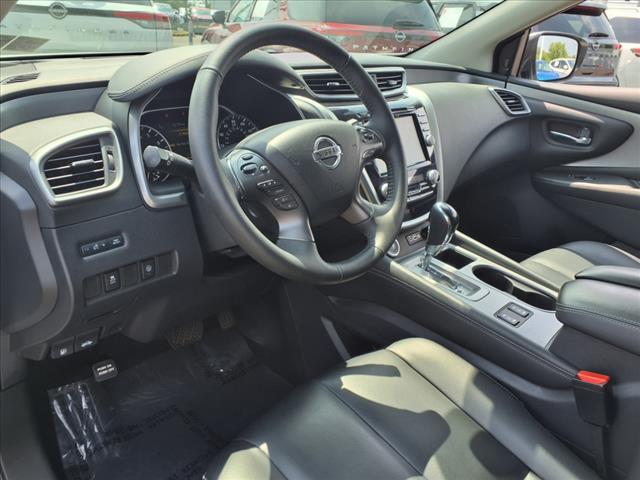 Photo of 2022 Pearl White Tricoat Nissan Murano