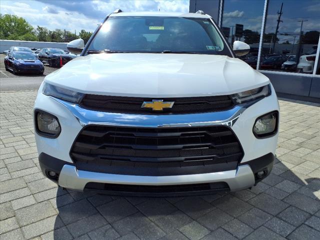 Photo of 2021 Summit White Chevrolet Trailblazer