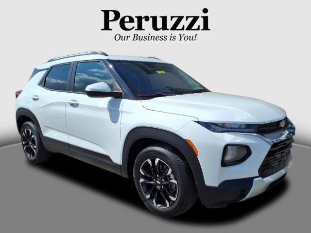Photo of 2021 Summit White Chevrolet Trailblazer