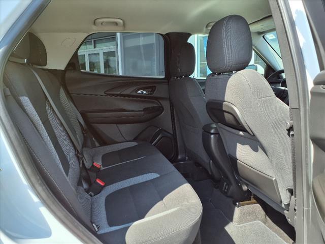 Photo of 2021 Summit White Chevrolet Trailblazer
