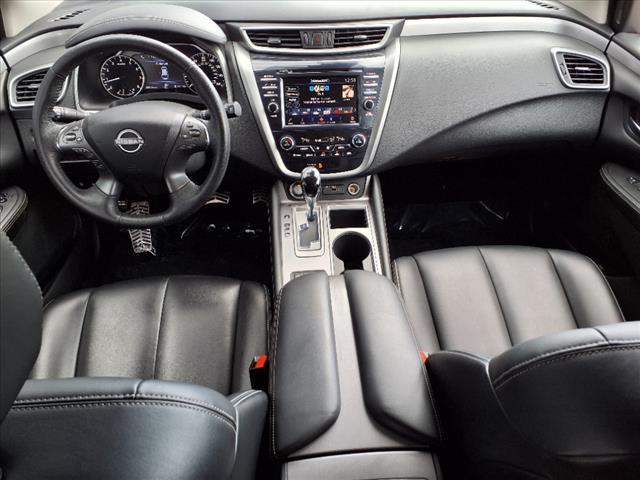 Photo of 2024 Pearl White Tricoat Nissan Murano