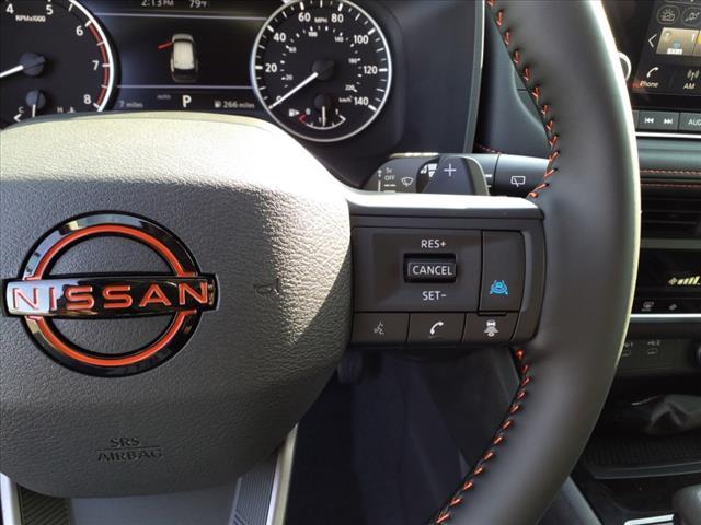 Photo of 2025 Super Black Nissan Rogue