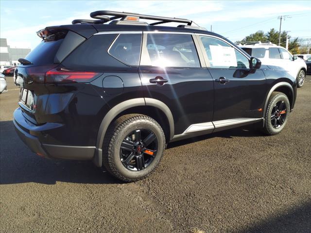 Photo of 2025 Super Black Nissan Rogue