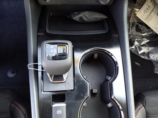 Photo of 2025 Super Black Nissan Rogue