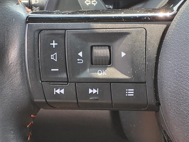 Photo of 2023 Gun Metallic Nissan Pathfinder
