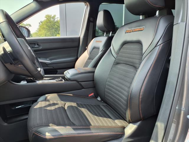 Photo of 2023 Gun Metallic Nissan Pathfinder
