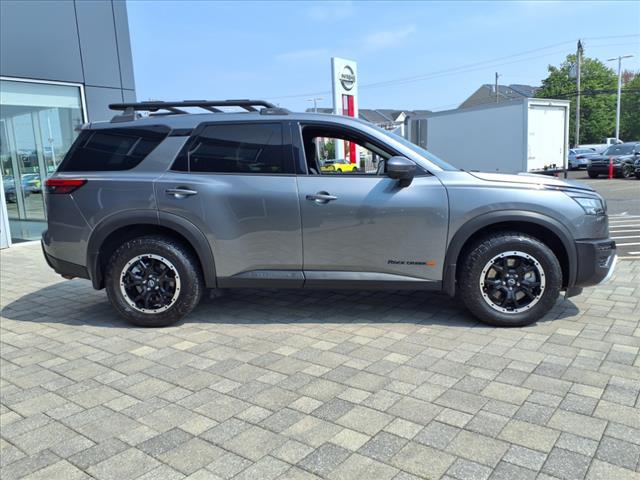 Photo of 2023 Gun Metallic Nissan Pathfinder