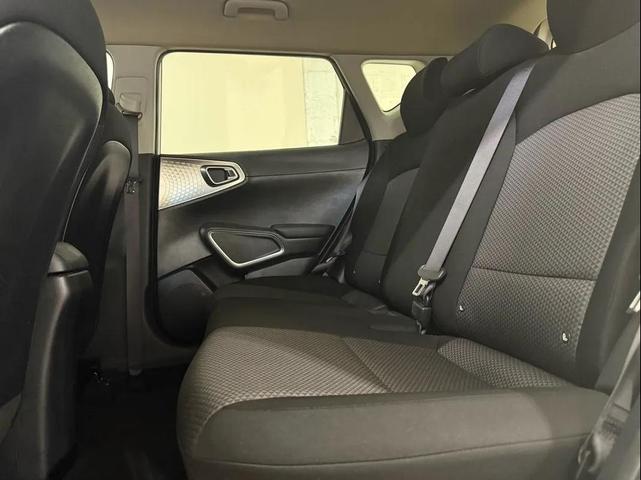 Photo of 2022 White Kia Soul