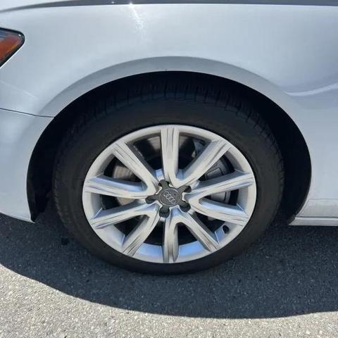 Photo of 2014 White Audi A6