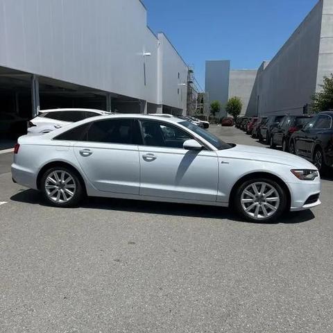 Photo of 2014 White Audi A6