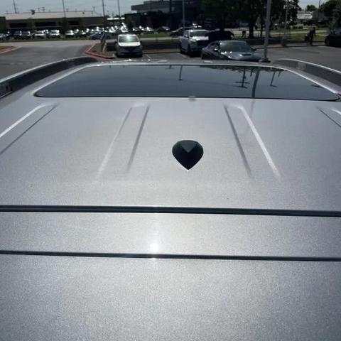 Photo of 2017 Silver Honda Pilot