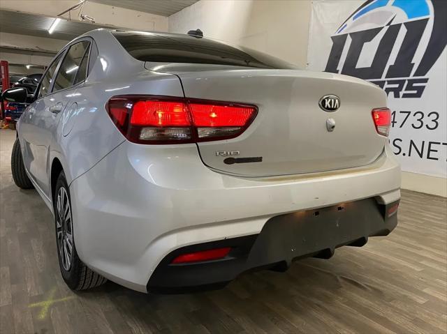 Photo of 2020 Silver Kia Rio