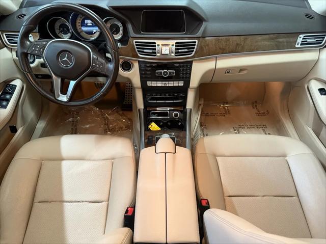 Photo of 2015 Black Mercedes-Benz E-Class