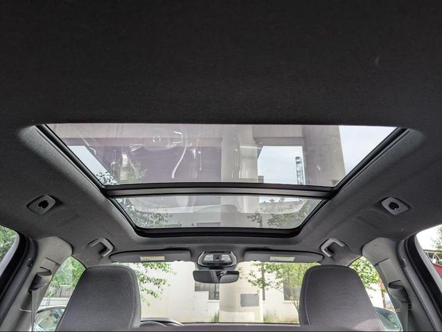 Photo of 2025 Onyx Black Volvo XC40