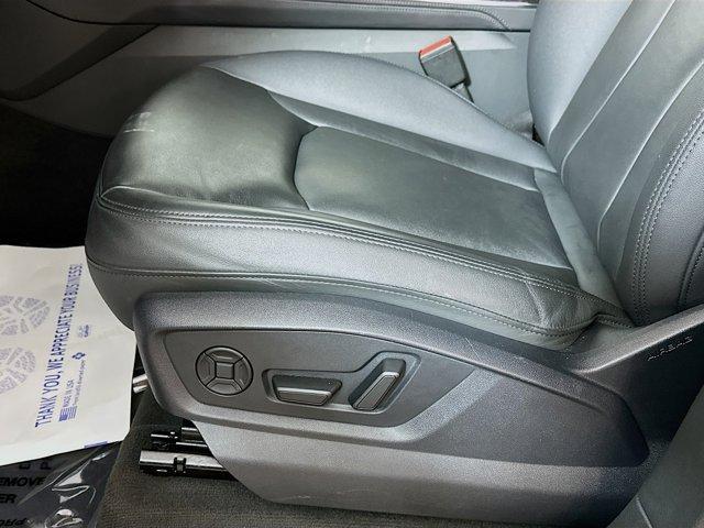 Photo of 2024 Samurai Gray Metallic Audi Q7