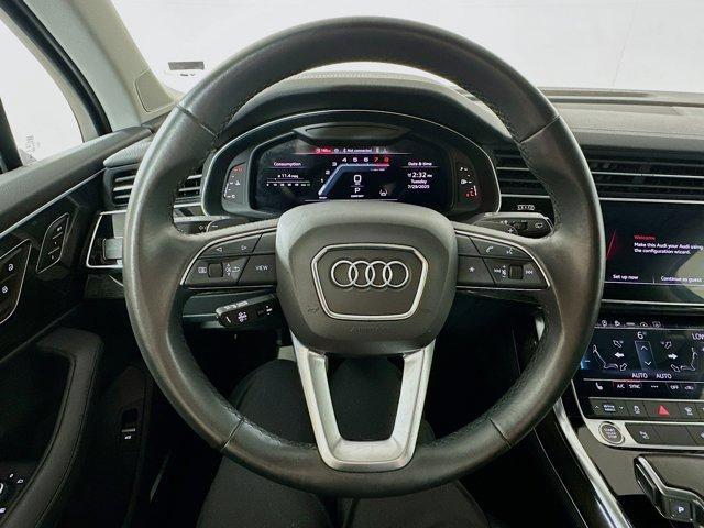 Photo of 2024 Samurai Gray Metallic Audi Q7