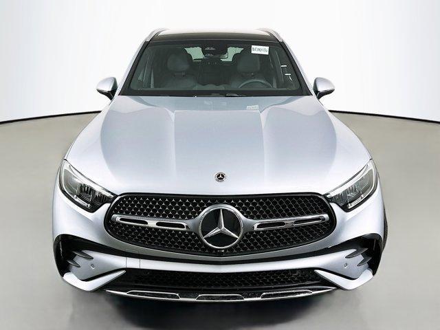 Photo of 2025 Cirrus Silver Metallic Mercedes-Benz GLC 300