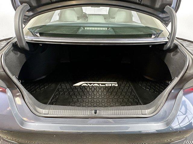 Photo of 2019 Harbor Gray Metallic Toyota Avalon Hybrid