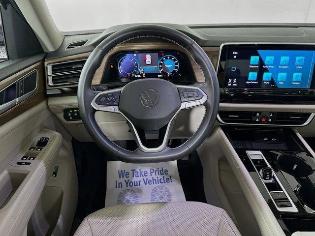 Photo of 2025 Mountain  Lake Blue Volkswagen Atlas