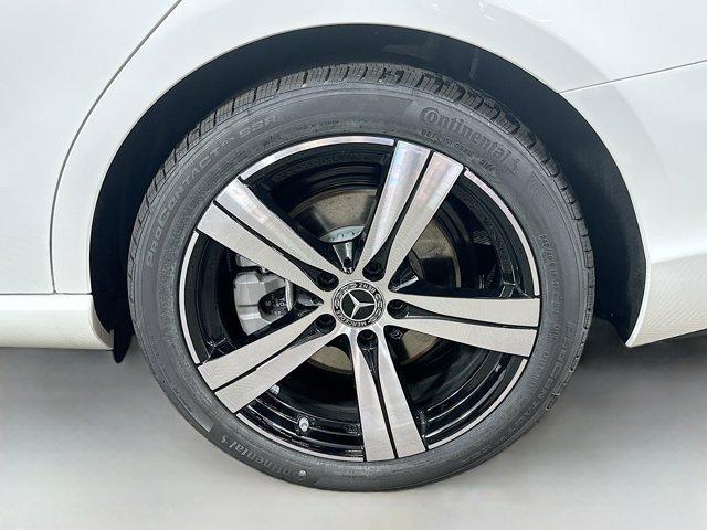 Photo of 2025 Polar White Mercedes-Benz C-Class