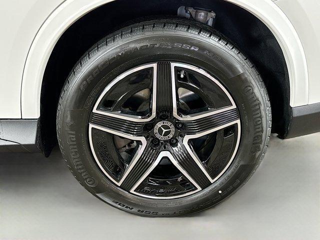 Photo of 2025 Polar White Mercedes-Benz GLC 350e