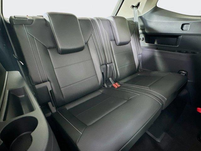 Photo of 2022 Deep Black Pearl Effect Volkswagen Atlas