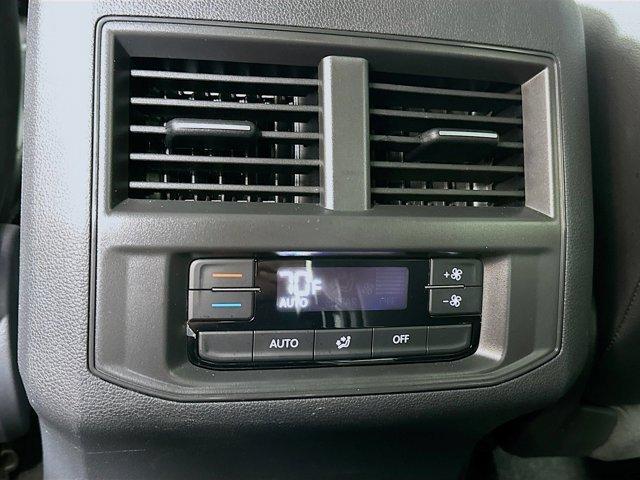 Photo of 2022 Deep Black Pearl Effect Volkswagen Atlas