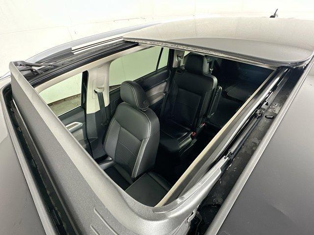 Photo of 2022 Deep Black Pearl Effect Volkswagen Atlas