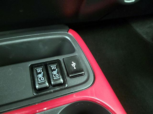 Photo of 2019 White Mitsubishi Mirage
