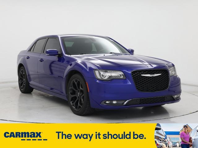 2019 Chrysler 300