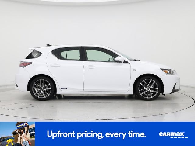 Photo of 2015 White Lexus CT 200h