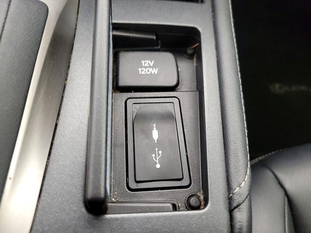 Photo of 2015 White Lexus CT 200h