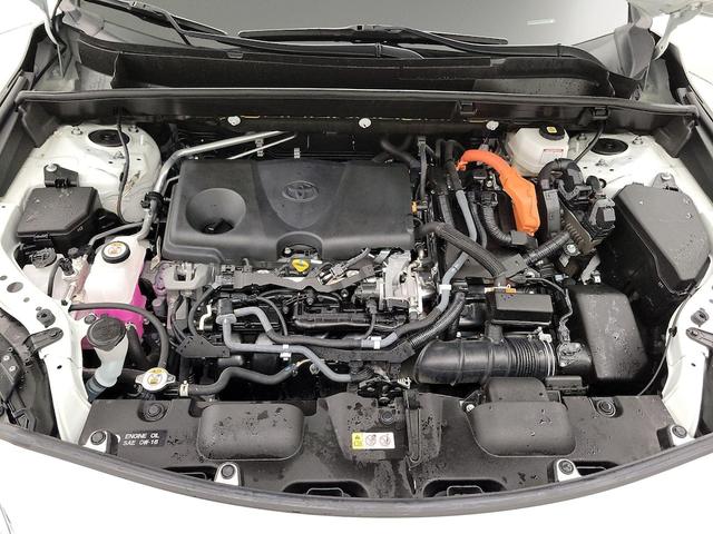 Photo of 2021 White Toyota Venza