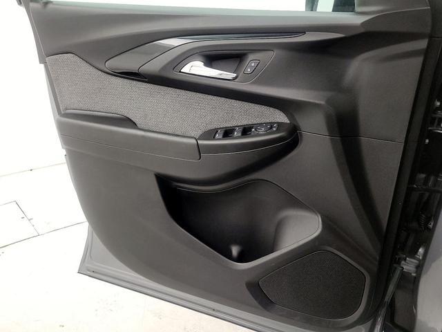 Photo of 2023 Gray Chevrolet Trailblazer
