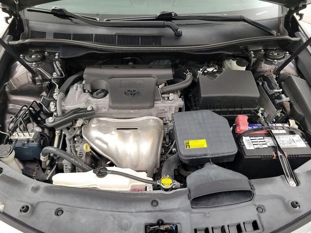 Photo of 2014 Silver Toyota Camry