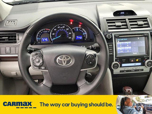 Photo of 2014 Silver Toyota Camry
