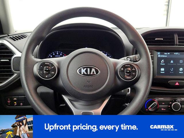 Photo of 2020 White Kia Soul