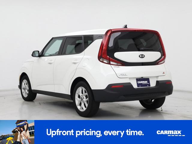 Photo of 2020 White Kia Soul