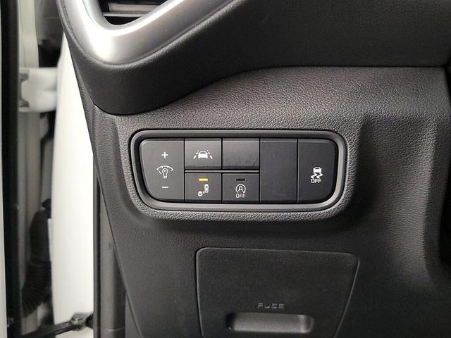 Photo of 2020 White Kia Soul