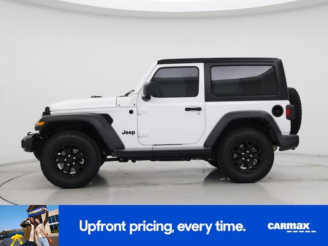 Photo of 2022 White Jeep Wrangler