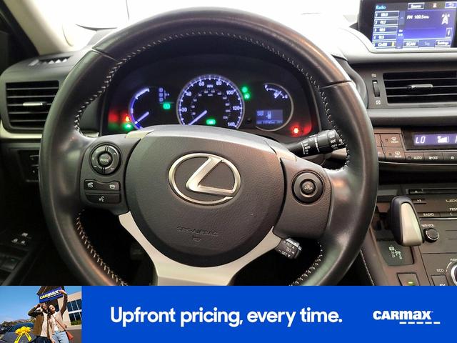 Photo of 2014 Gray Lexus CT 200h