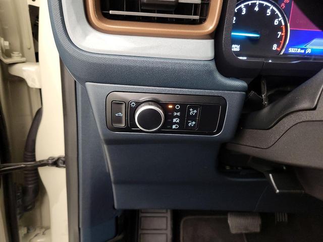 Photo of 2024 Tan Ford Maverick