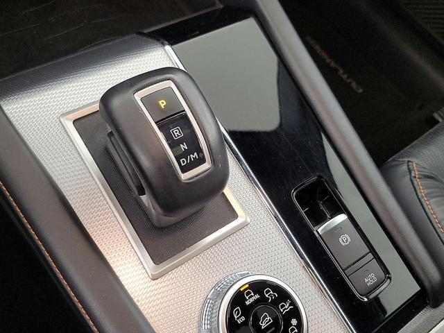 Photo of 2022 Black Mitsubishi Outlander
